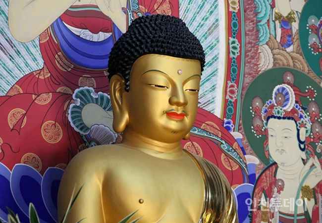 A light moment of the Vesak ceremony overseas